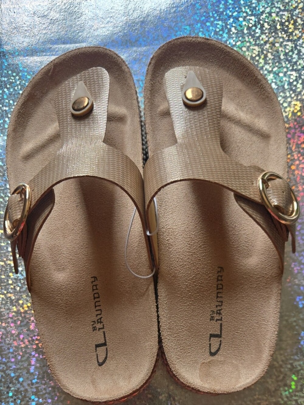 CL by Laundry Metallic Gold Buckle Toe-Post Sandals Size 7M